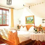 Hotel Schloss Thannegg
