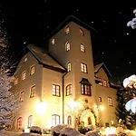 Hotel Schloss Thannegg