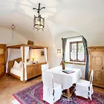Schloss Thannegg Hotel 4*