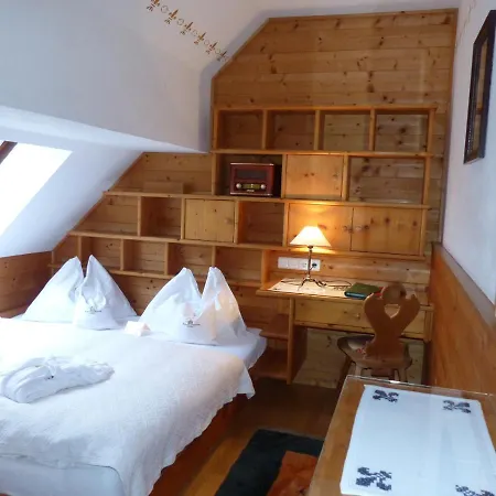 Schloss Thannegg 4*