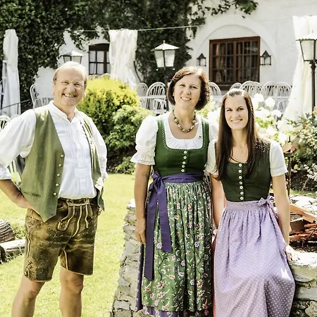 Schloss Thannegg מלון